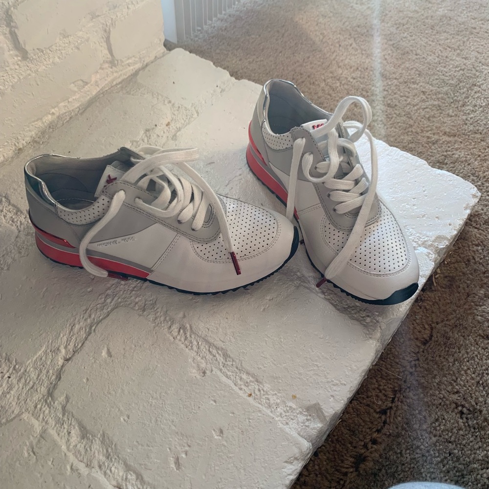 Sneakers Michael Kors size 6